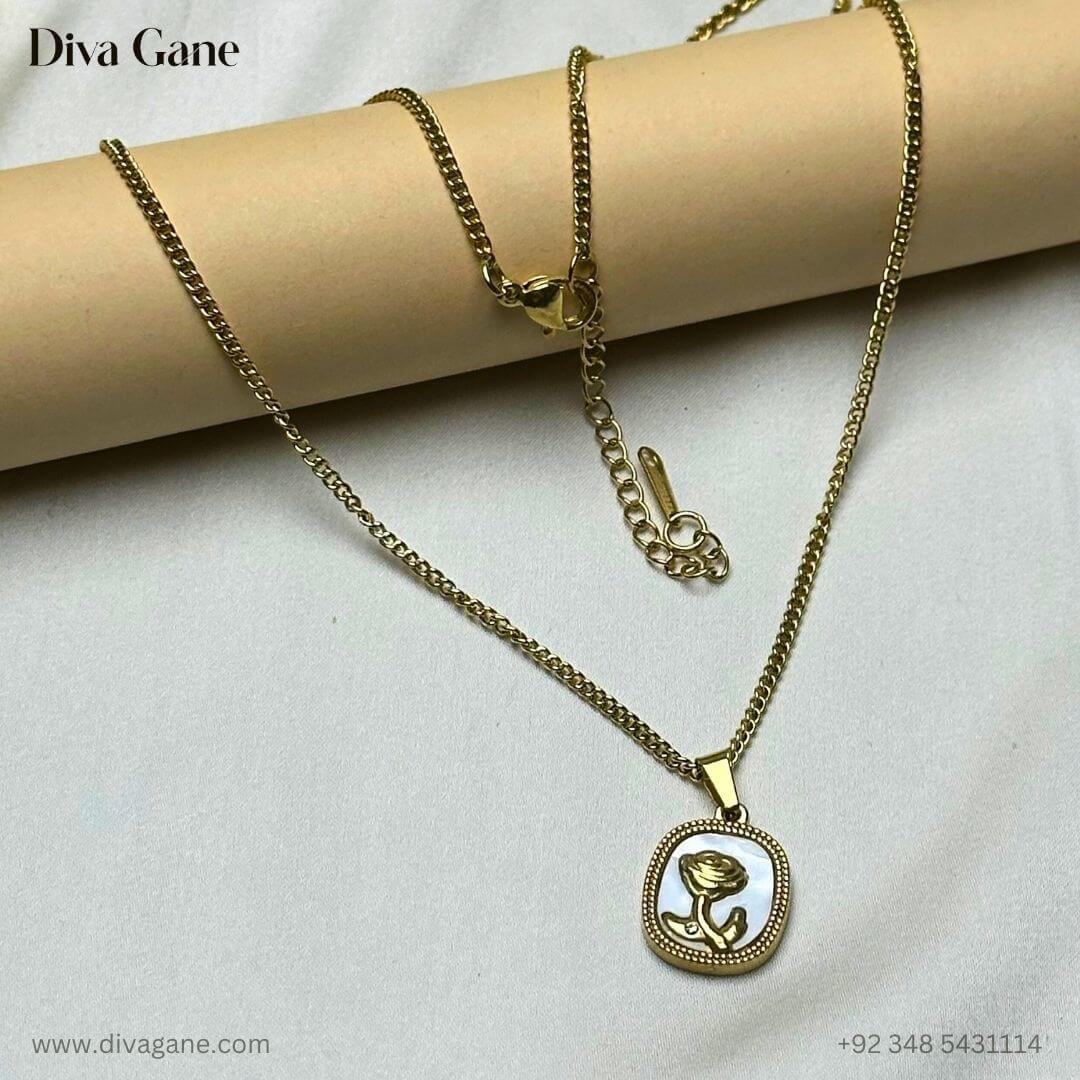 Rosette Radiance Pendant