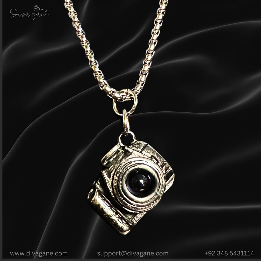 Long Chain Camera Pendent