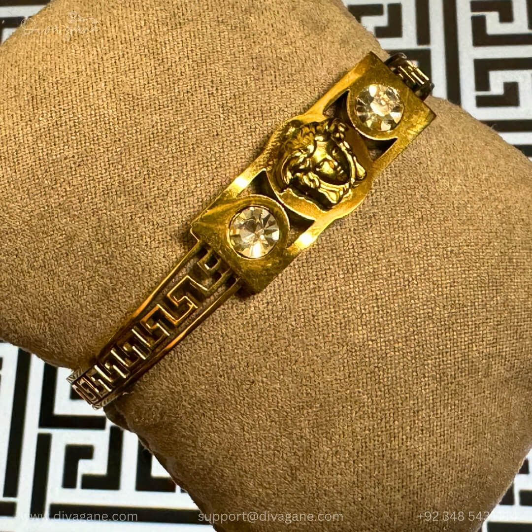 Gold Bracelet V