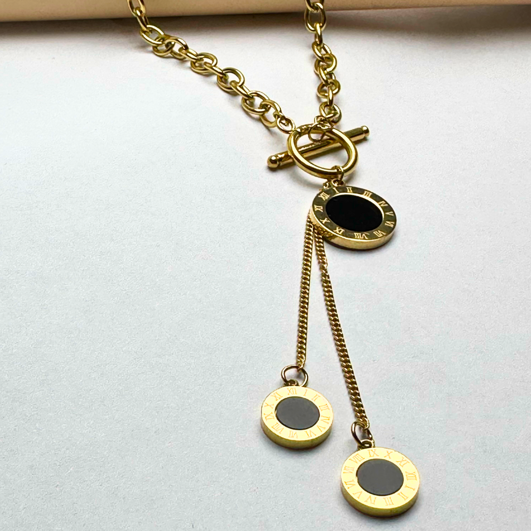 BG Loop Gold Pendant