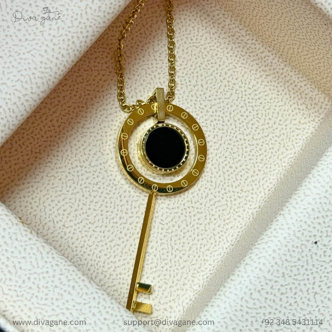 Luxury Key Pendant