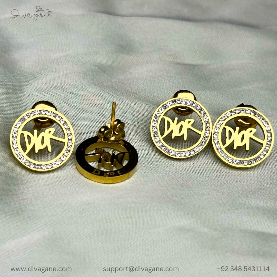 D Stone Studs