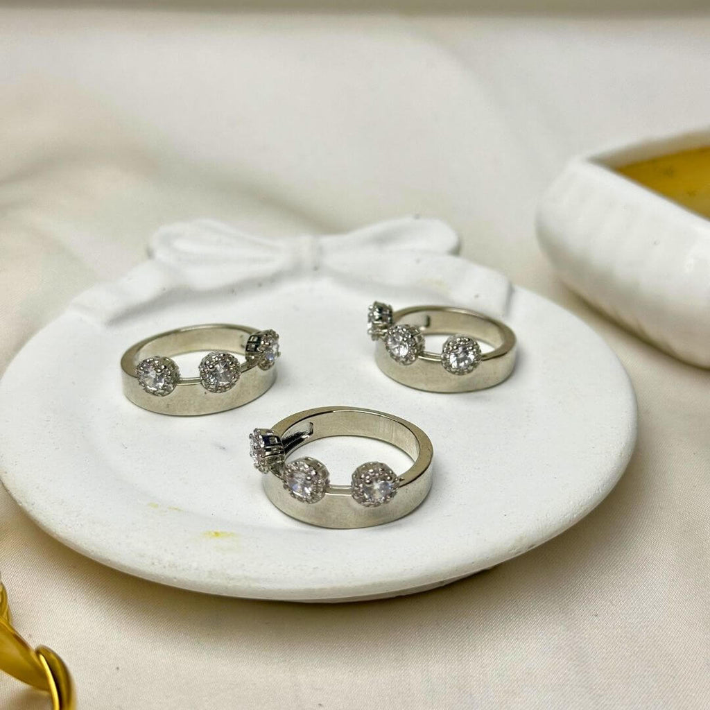 Eterna Trio Ring