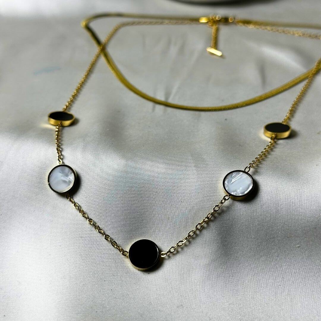 Golden Parallel necklace