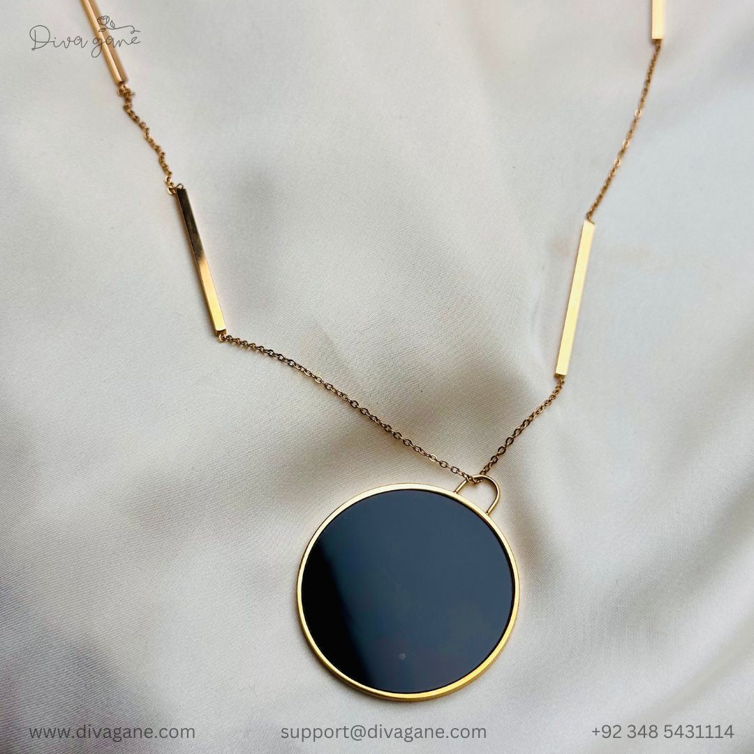 Lining Rush Glam Pendant