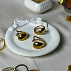 Vera Curve Ring