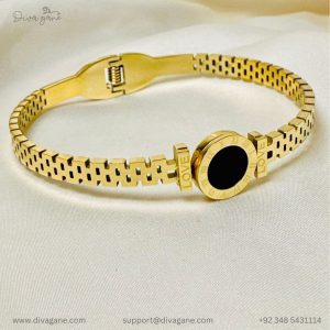 Elegant gold bracelet with modern design for daily and formal wear – Diva Gane jewelry