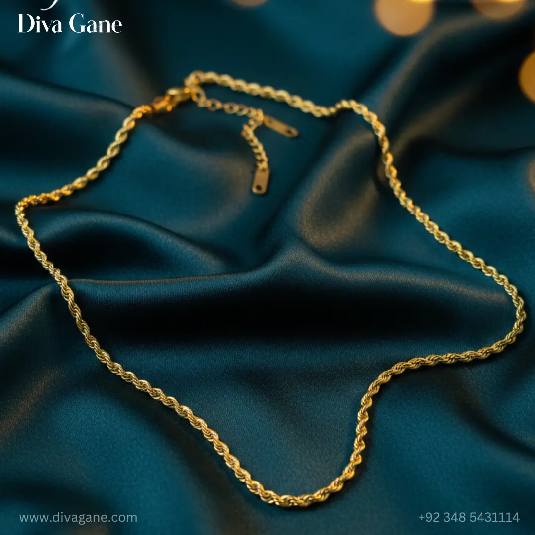 luxe minimalist flat link chain Gold rope chain necklace featuring a lobster clasp and adjustable extender, laid out on a clean white surface for detailed product viewing